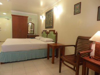 Johan Hotel